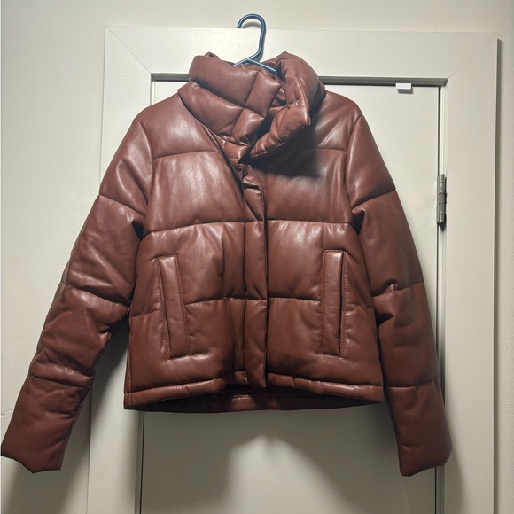 Abercrombie and fitch vegan leather mini puffer - Picture 1 of 5
